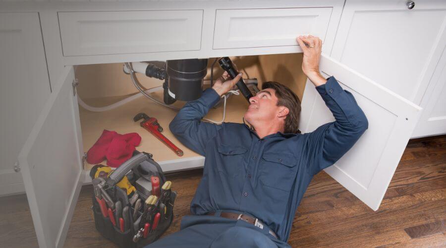 Expert burst pipe repair services in Town Creek, AL